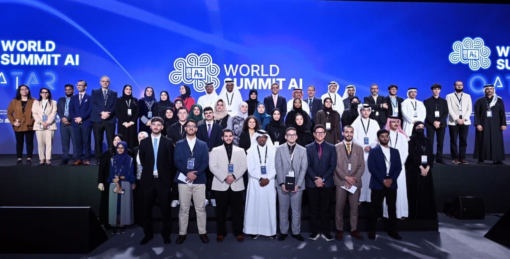 Large group photo of participants and winners at World Summit AI Qatar